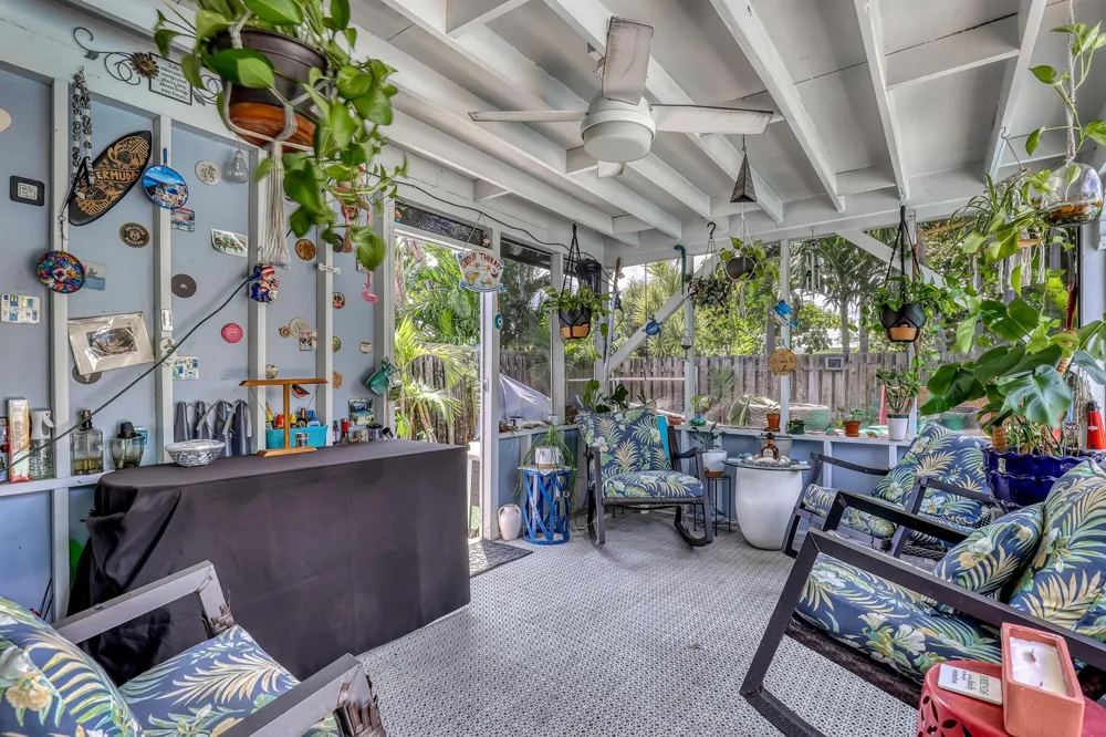 937 W DUVAL STREET Lantana, FL 33462