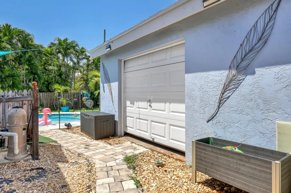 937 W DUVAL STREET Lantana, FL 33462
