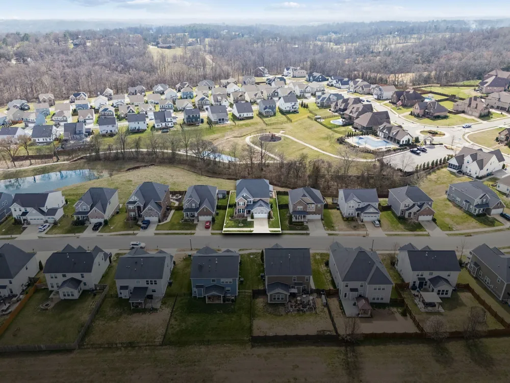 723 Tennypark Ln Mount Juliet, TN 37122
