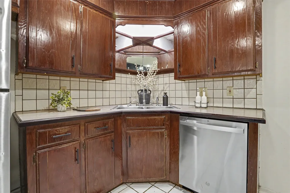 6820 S 32nd West Avenue Tulsa, OK 74132
