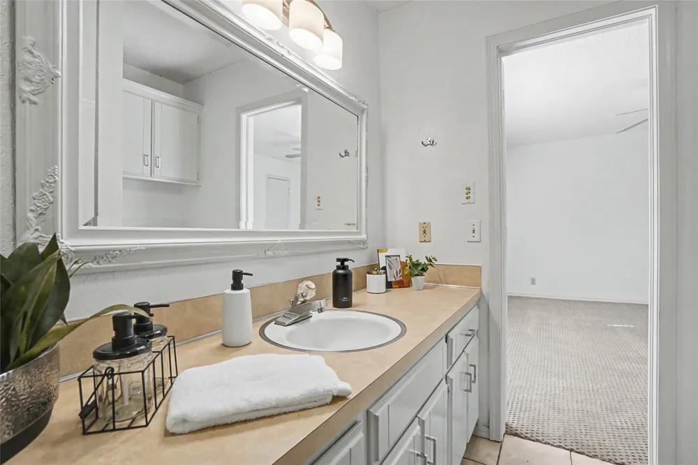 6820 S 32nd West Avenue Tulsa, OK 74132