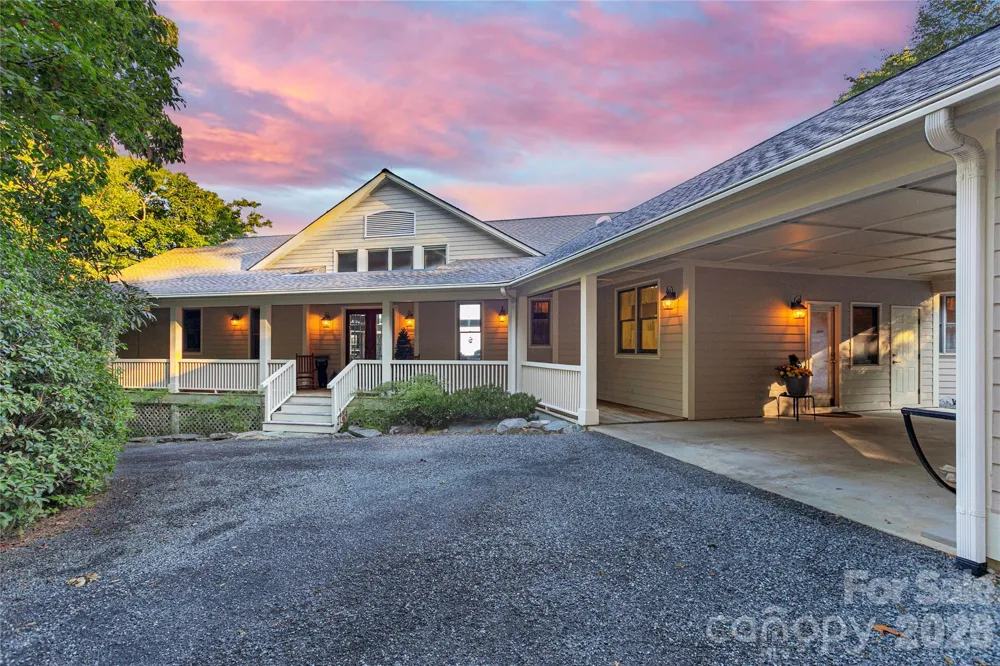 74 Walnut Ridge Lane Brevard, NC 28712