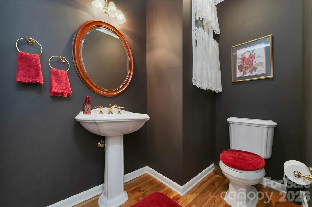 74 Walnut Ridge Lane Brevard, NC 28712