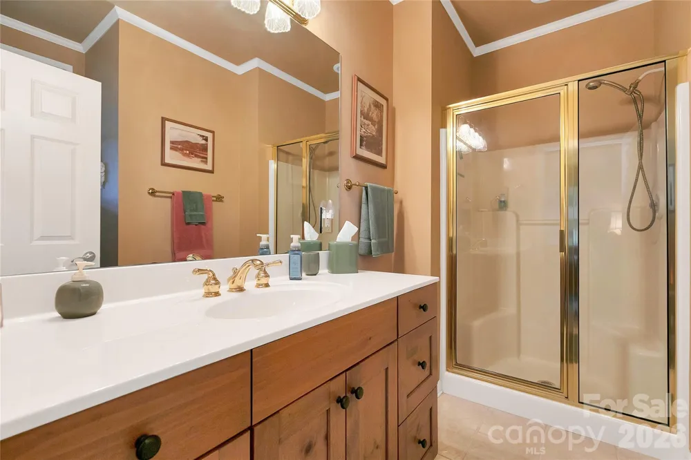 74 Walnut Ridge Lane Brevard, NC 28712