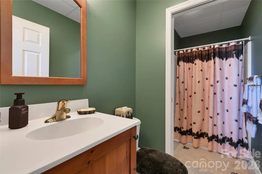 74 Walnut Ridge Lane Brevard, NC 28712