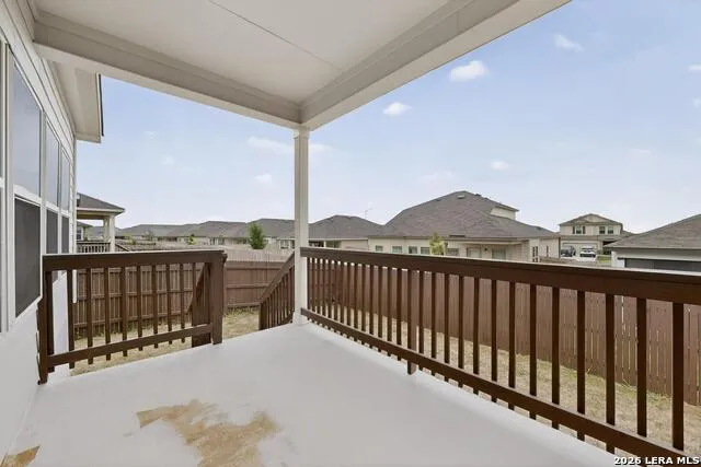 1141 AMBER LK Seguin, TX 78155