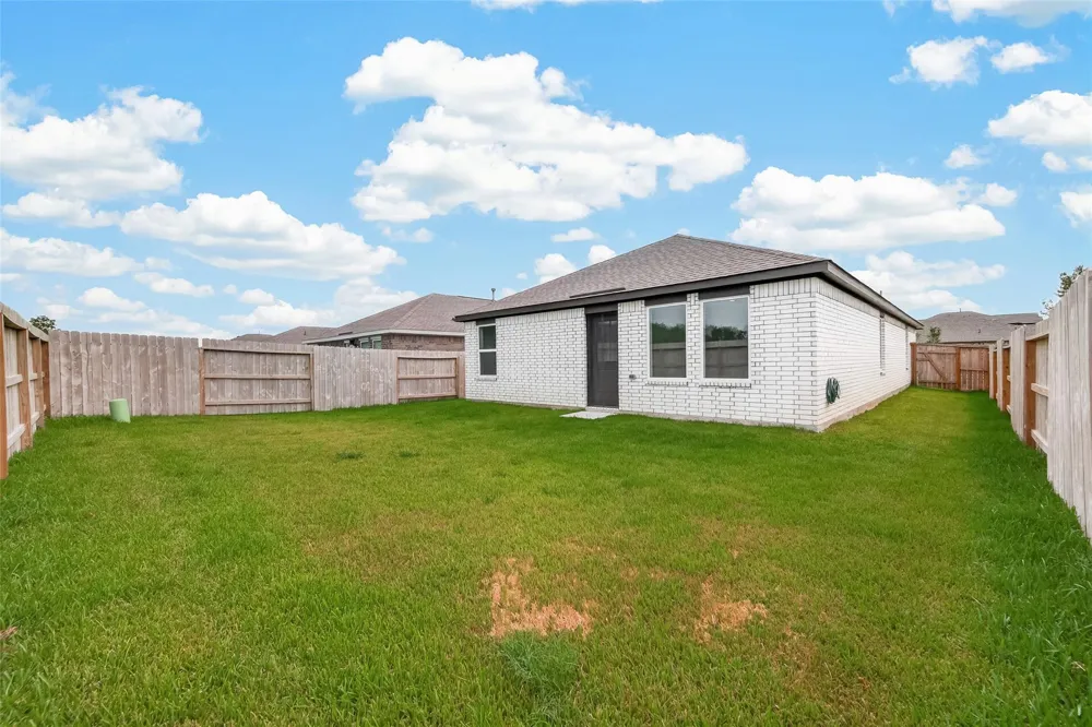 7814 Lavender Jade Drive Rosharon, TX 77583