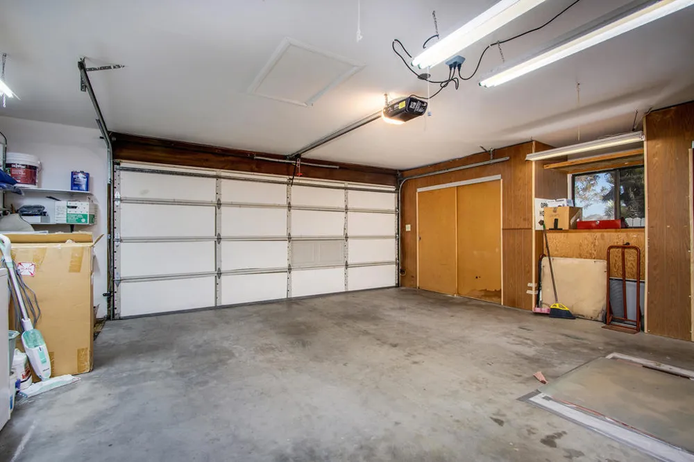 8687 Grand Avenue Yucca Valley, CA 92284