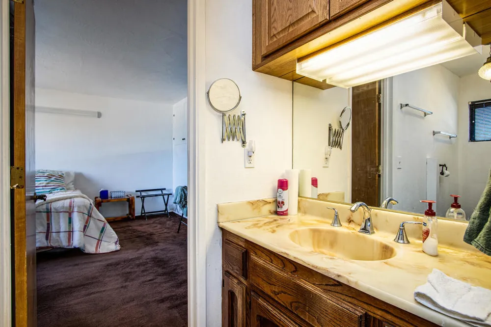 8687 Grand Avenue Yucca Valley, CA 92284