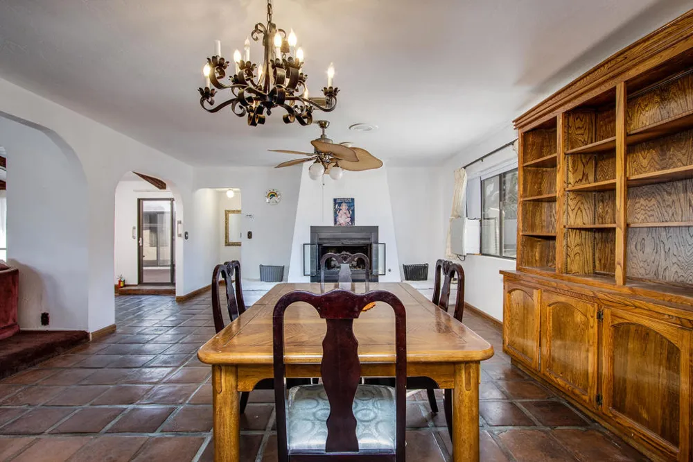 8687 Grand Avenue Yucca Valley, CA 92284