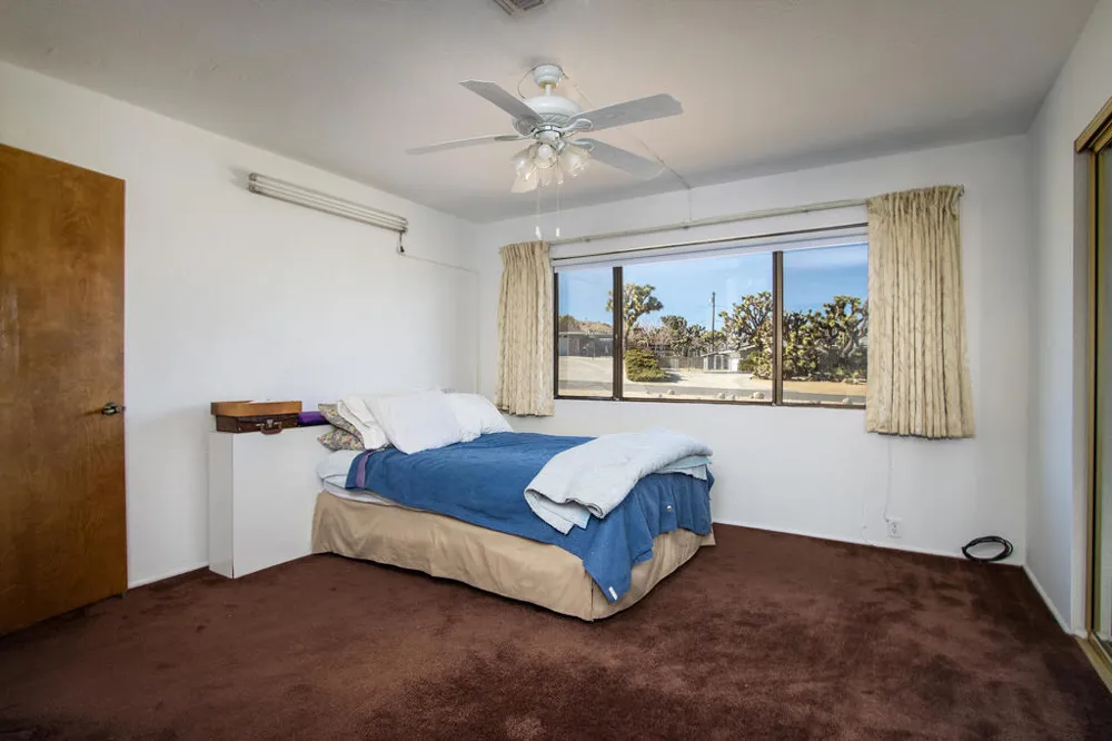 8687 Grand Avenue Yucca Valley, CA 92284