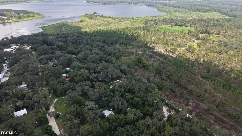  Hawthorne, FL 32640