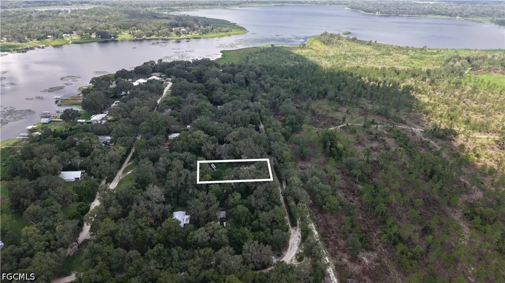  Hawthorne, FL 32640