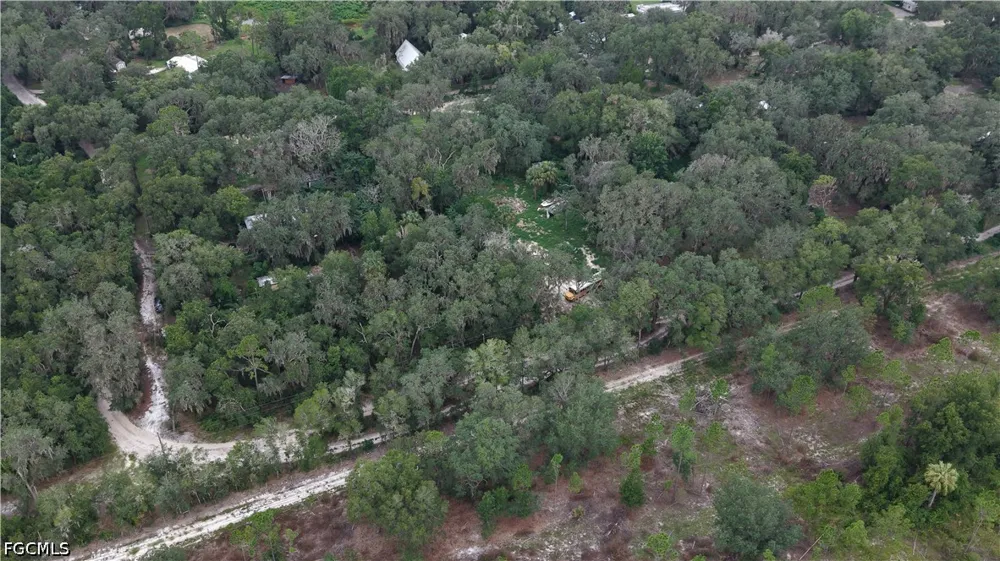  Hawthorne, FL 32640