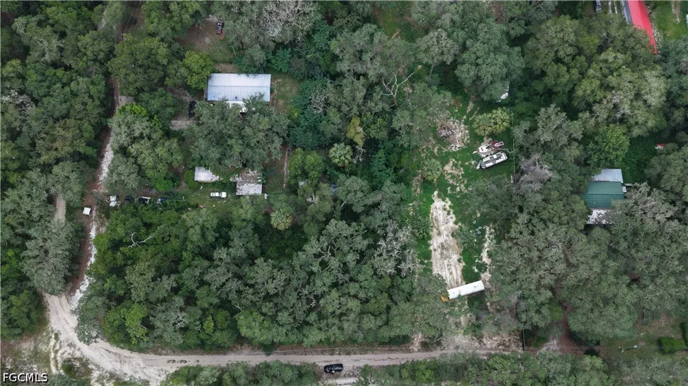  Hawthorne, FL 32640