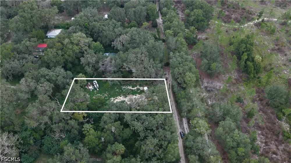  Hawthorne, FL 32640