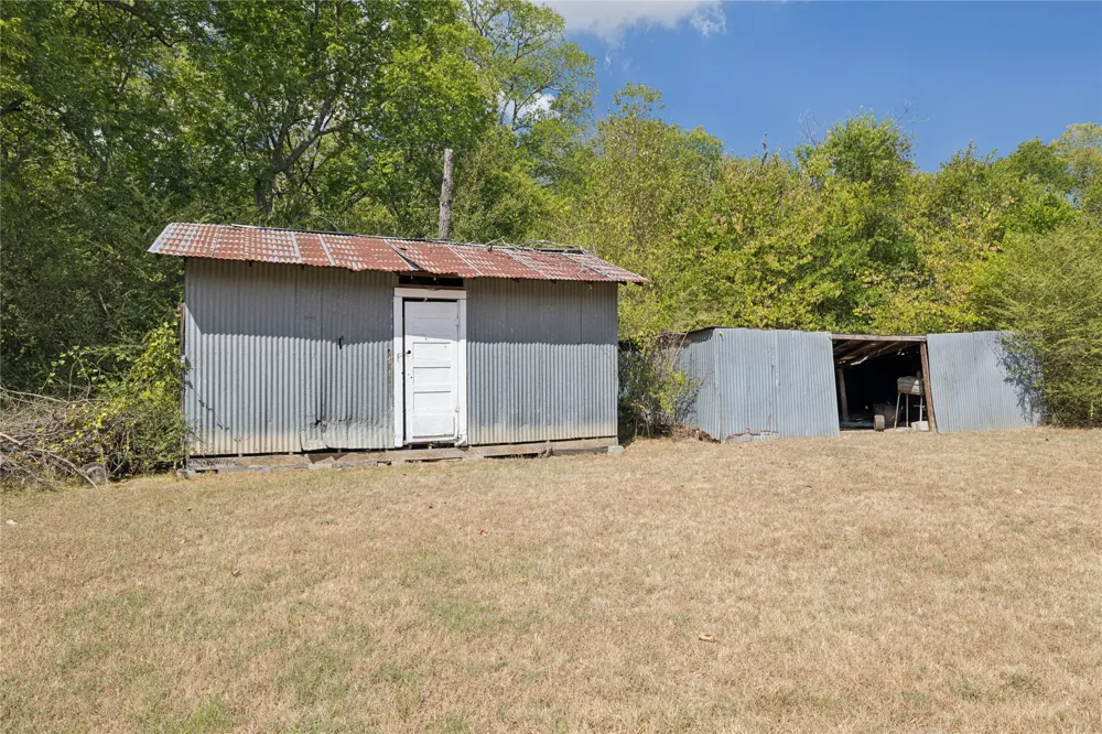 406 S Carter Road Malakoff, TX 75148