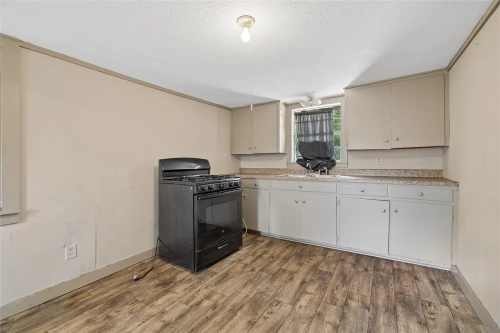 406 S Carter Road Malakoff, TX 75148