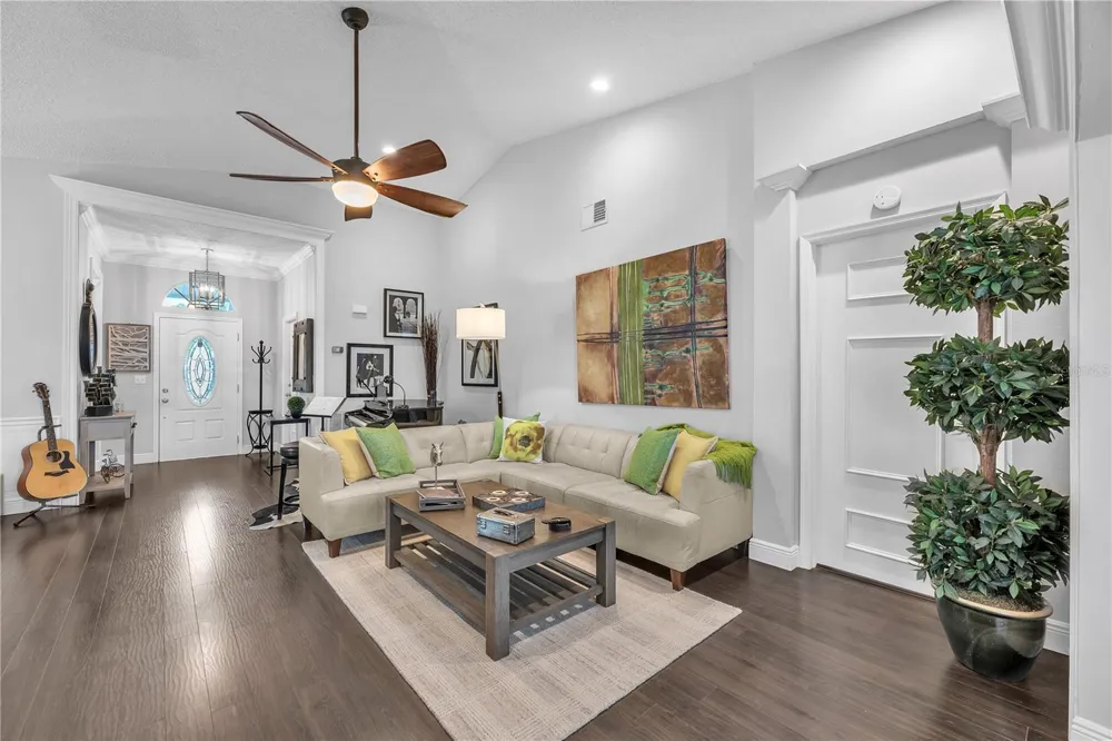 768 MASTERPIECE DRIVE Sun City Center, FL 33573