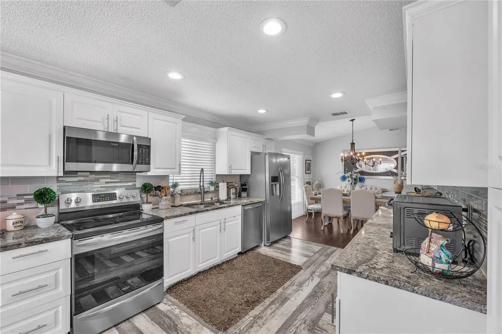 768 MASTERPIECE DRIVE Sun City Center, FL 33573