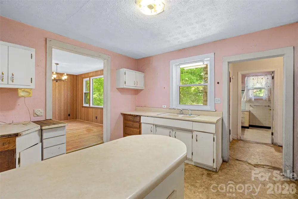 48 & 49 Cedar Mountain Road Asheville, NC 28803