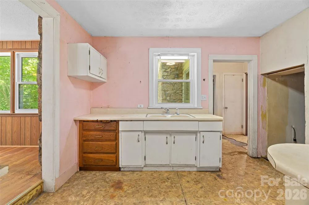 48 & 49 Cedar Mountain Road Asheville, NC 28803