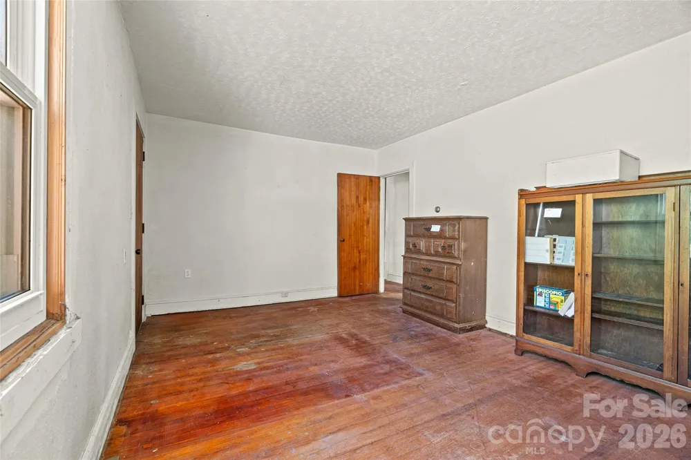 48 & 49 Cedar Mountain Road Asheville, NC 28803