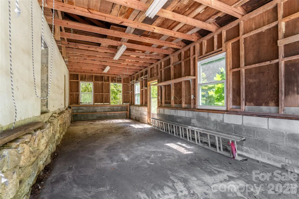48 & 49 Cedar Mountain Road Asheville, NC 28803
