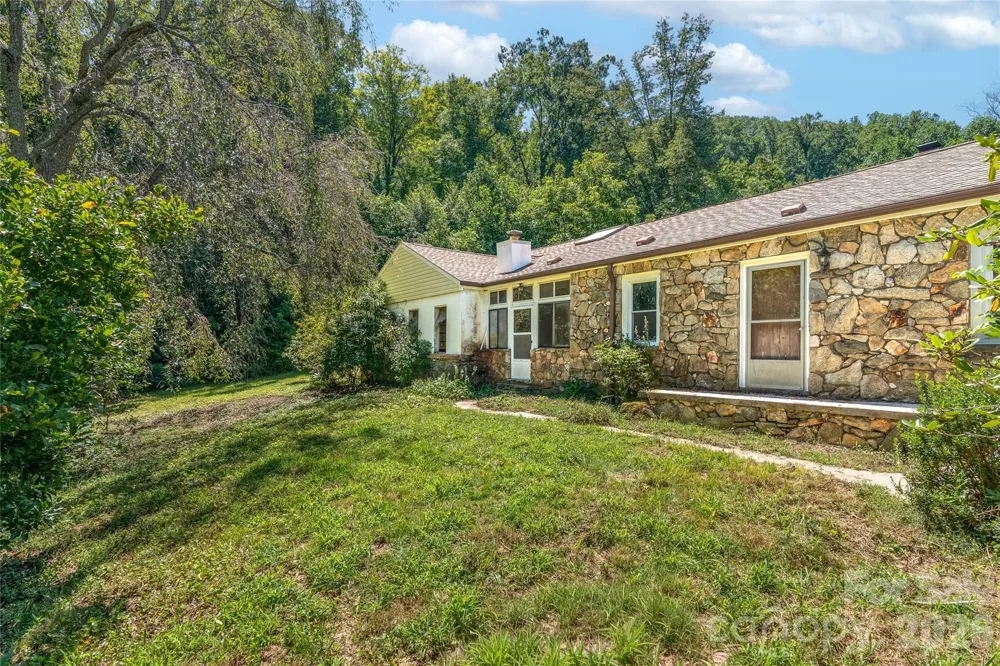 48 & 49 Cedar Mountain Road Asheville, NC 28803
