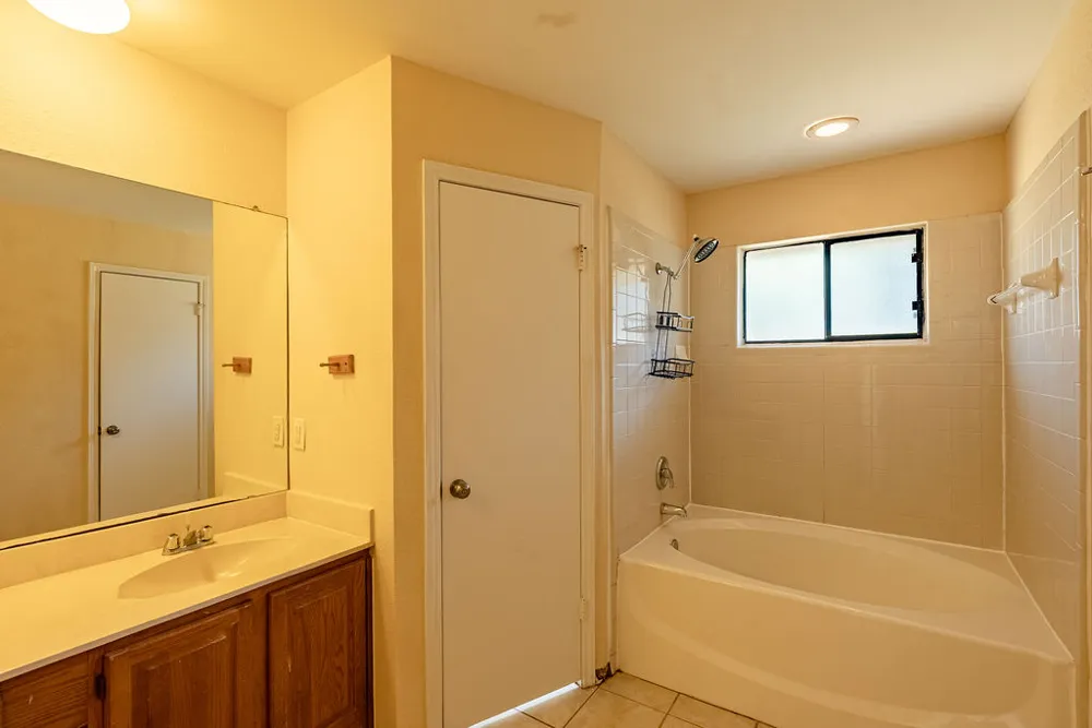 2403 Monarch Drive Austin, TX 78748
