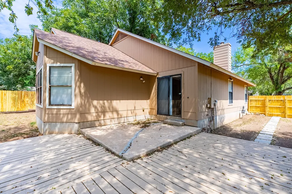 2403 Monarch Drive Austin, TX 78748
