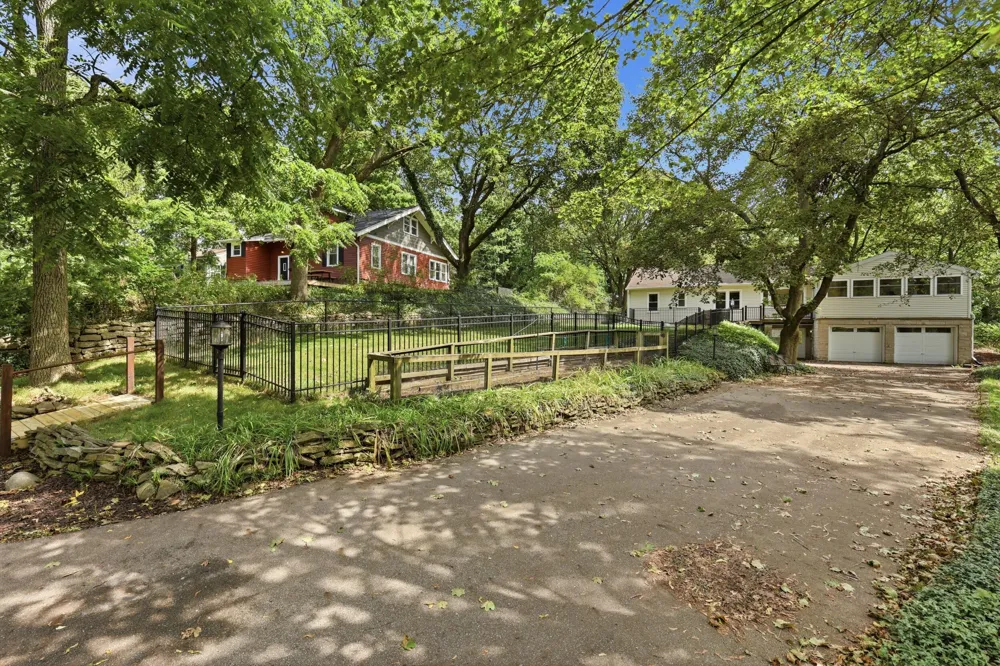 1205 Pinehurst Boulevard Kalamazoo Charter Township, MI 49006