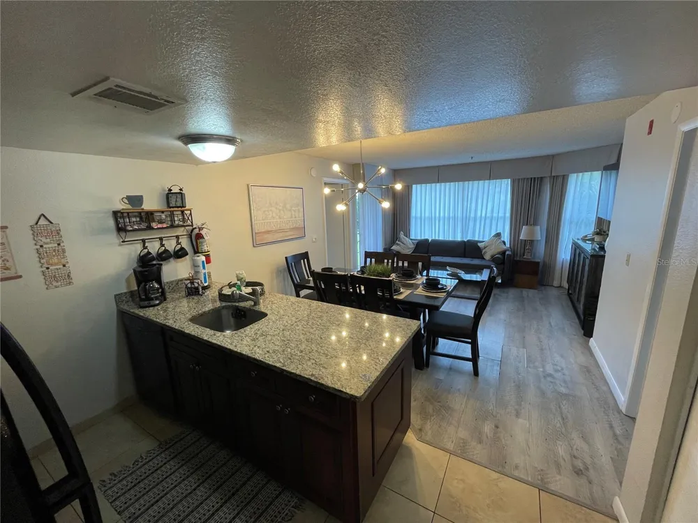 6336 PARC CORNICHE DRIVE #3313 Orlando, FL 32821