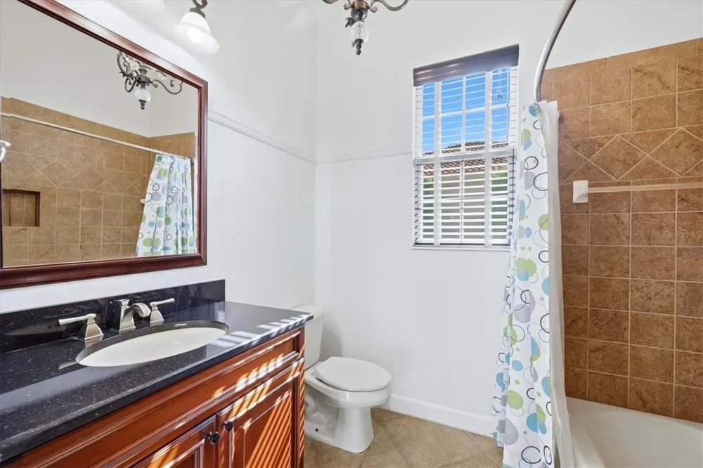 262 MONTELLUNA DRIVE North Venice, FL 34275