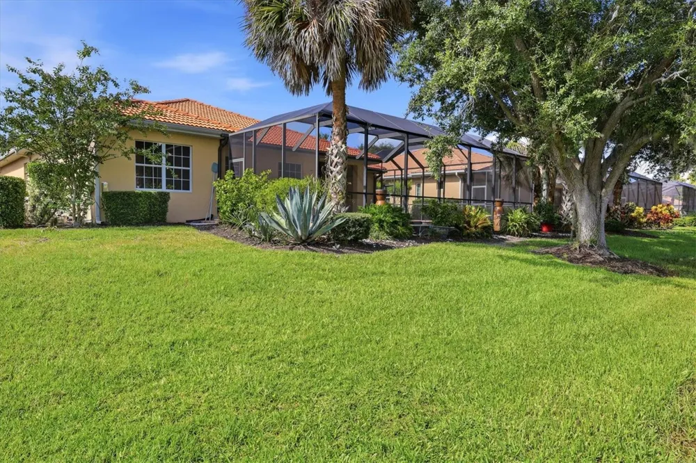262 MONTELLUNA DRIVE North Venice, FL 34275