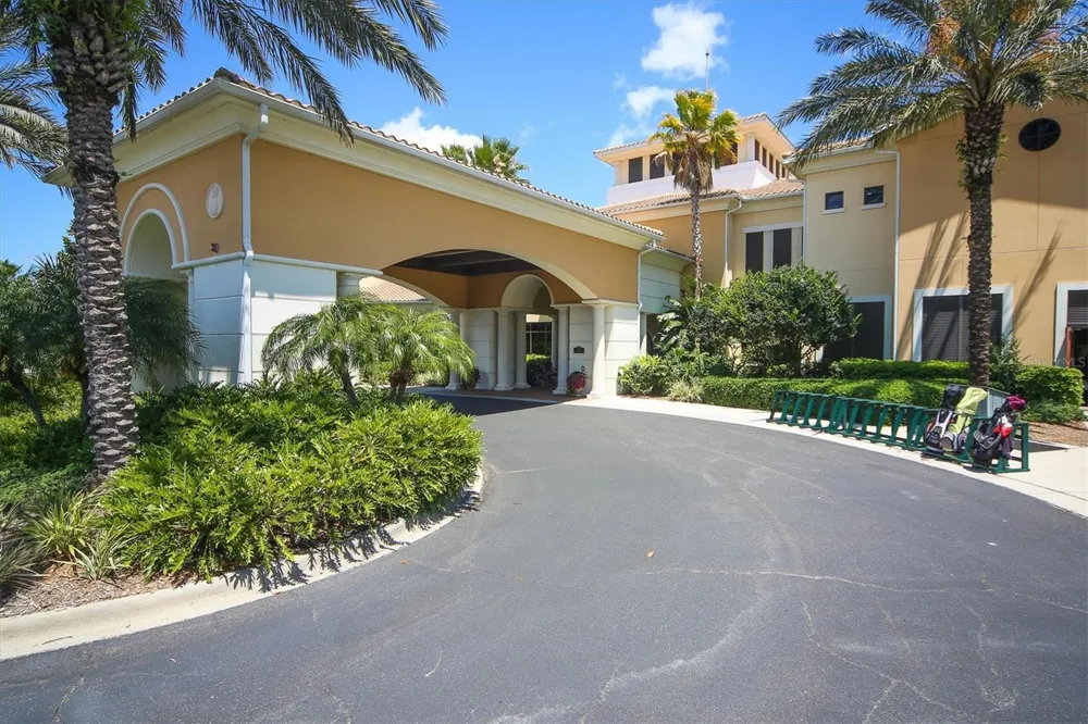 262 MONTELLUNA DRIVE North Venice, FL 34275