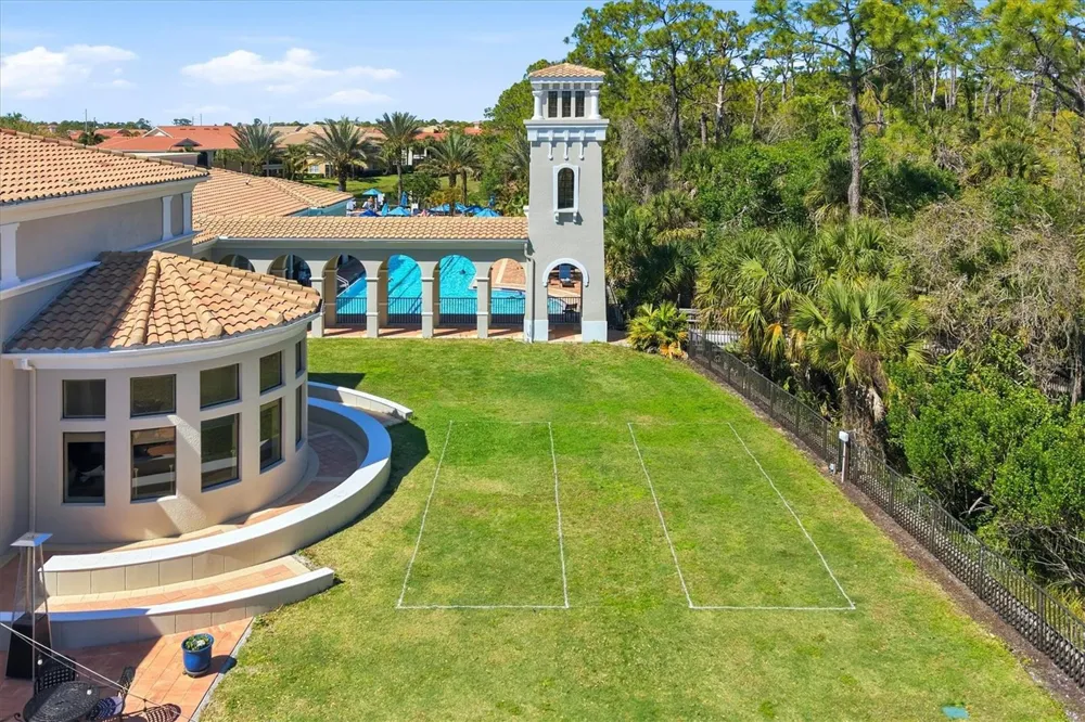 262 MONTELLUNA DRIVE North Venice, FL 34275