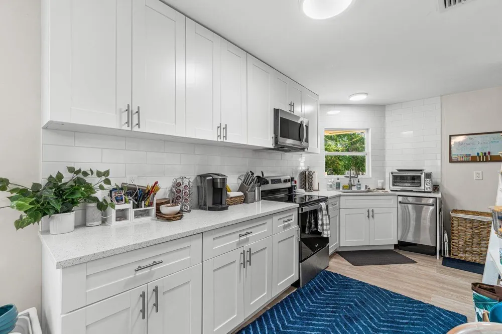 124 MAYFIELD ROAD #W Lantana, FL 33462
