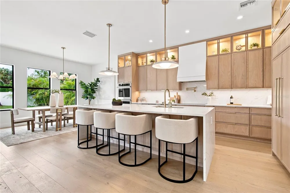 4106 W NEPTUNE STREET Tampa, FL 33629