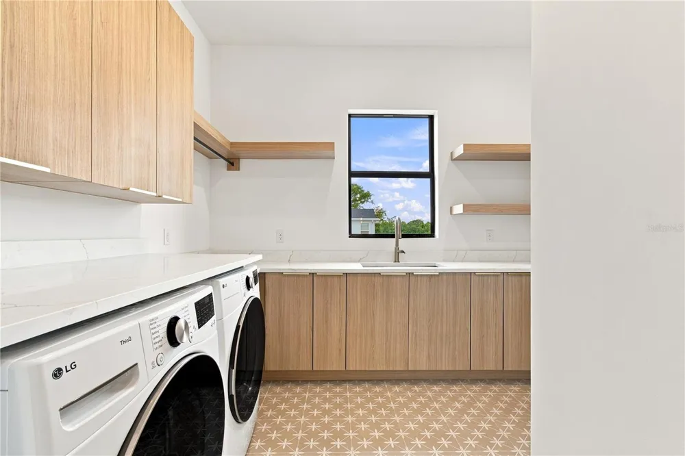 4106 W NEPTUNE STREET Tampa, FL 33629