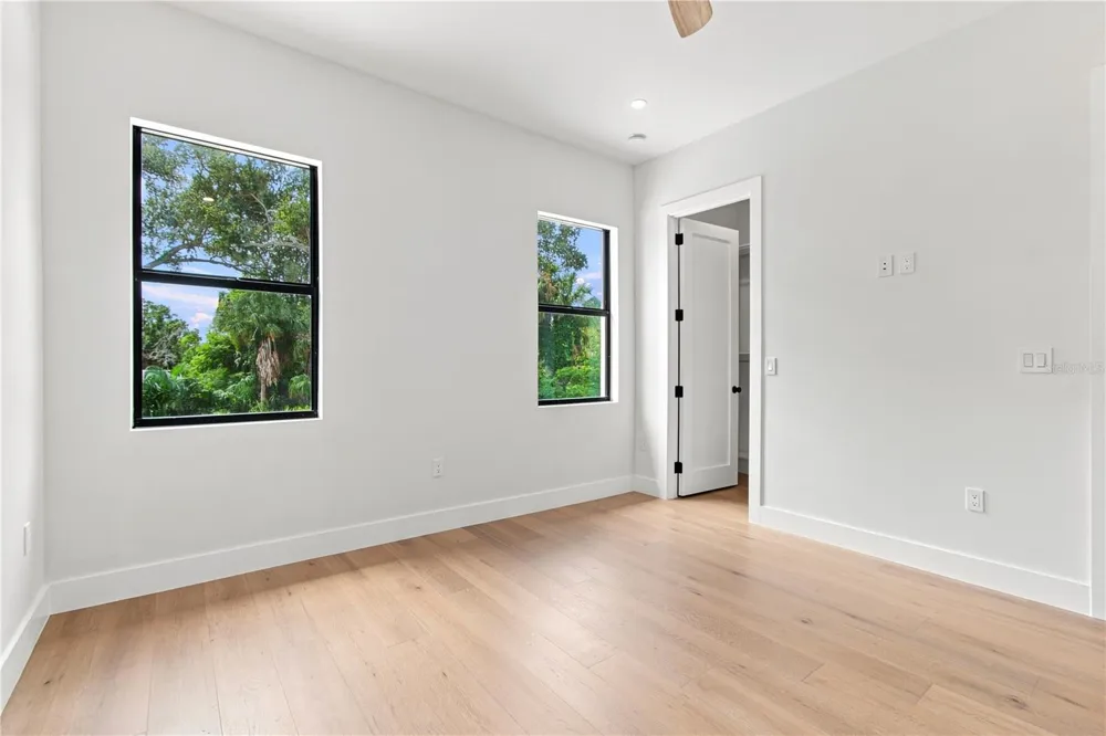 4106 W NEPTUNE STREET Tampa, FL 33629