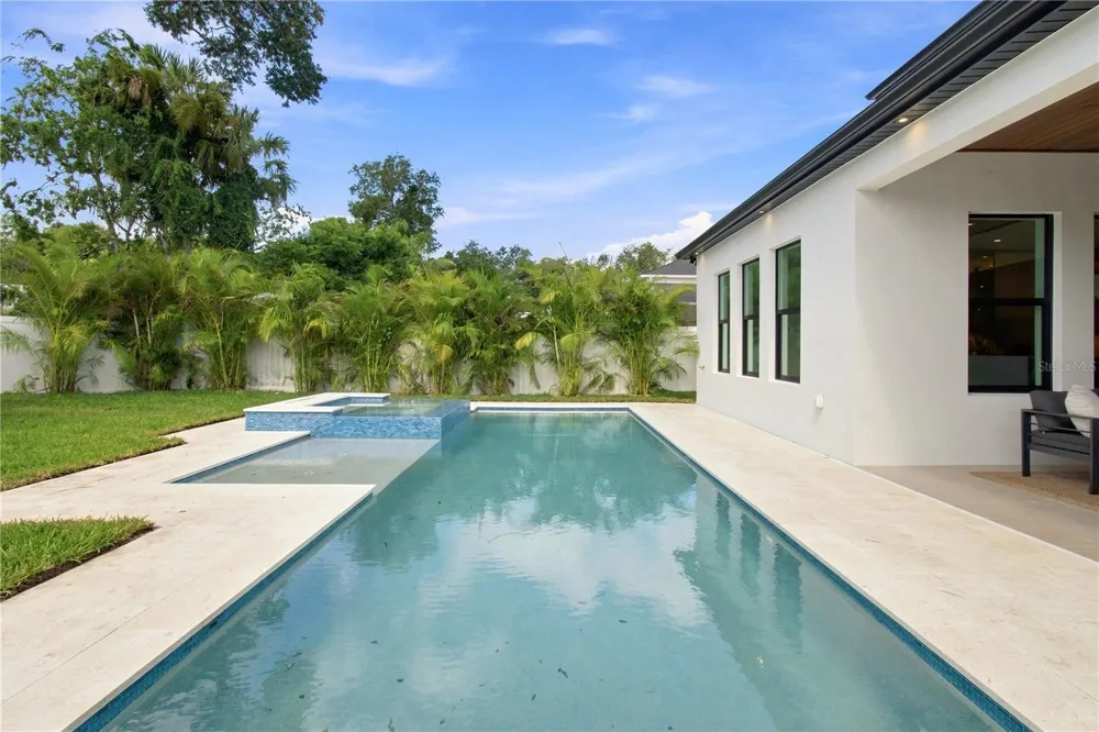 4106 W NEPTUNE STREET Tampa, FL 33629