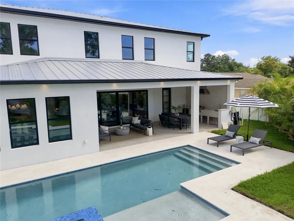 4106 W NEPTUNE STREET Tampa, FL 33629
