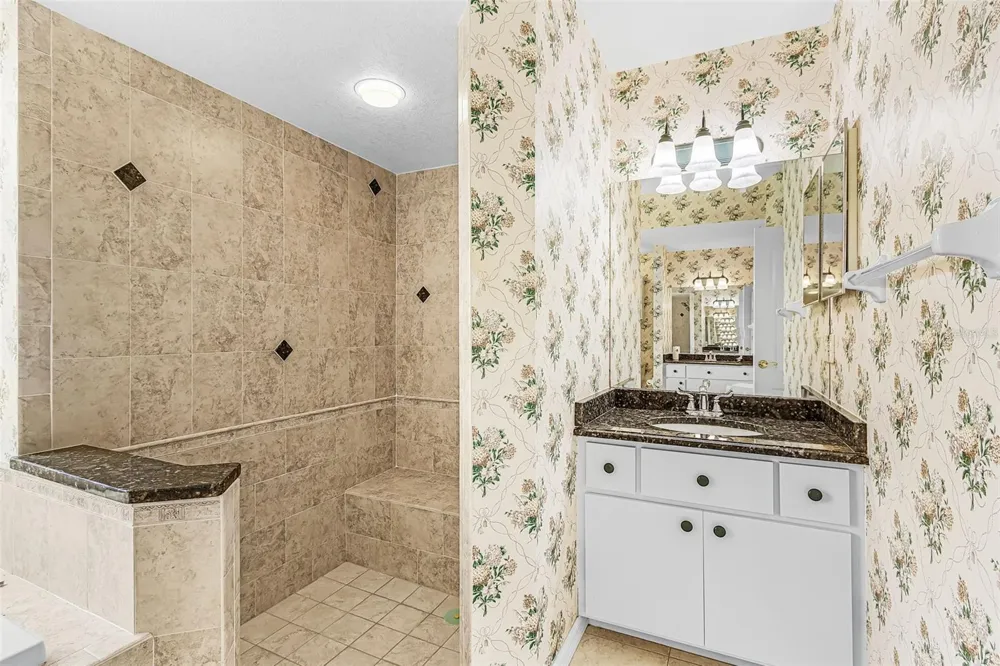 23270 HAINLIN AVENUE Port Charlotte, FL 33980