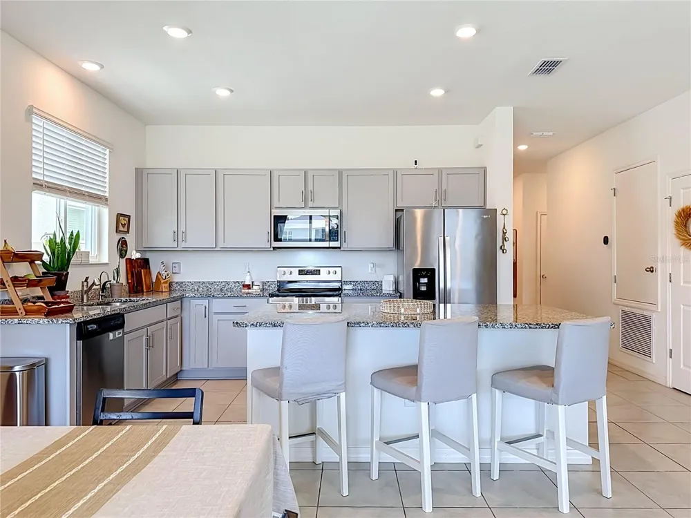 14210 59TH CIRCLE E Bradenton, FL 34211