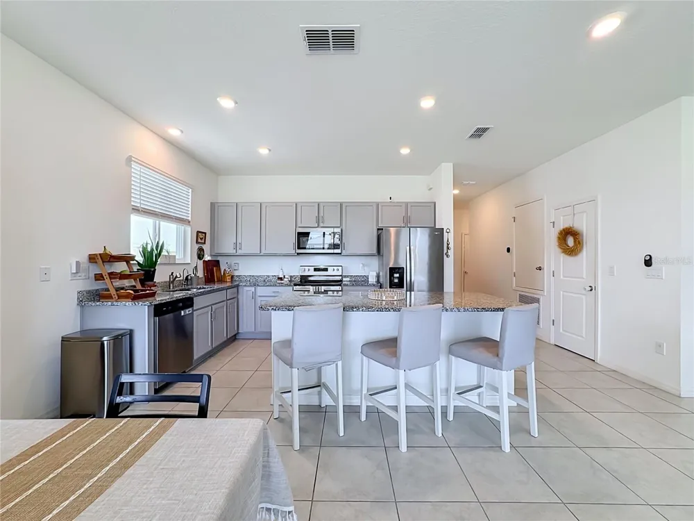 14210 59TH CIRCLE E Bradenton, FL 34211