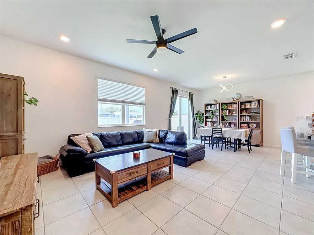 14210 59TH CIRCLE E Bradenton, FL 34211