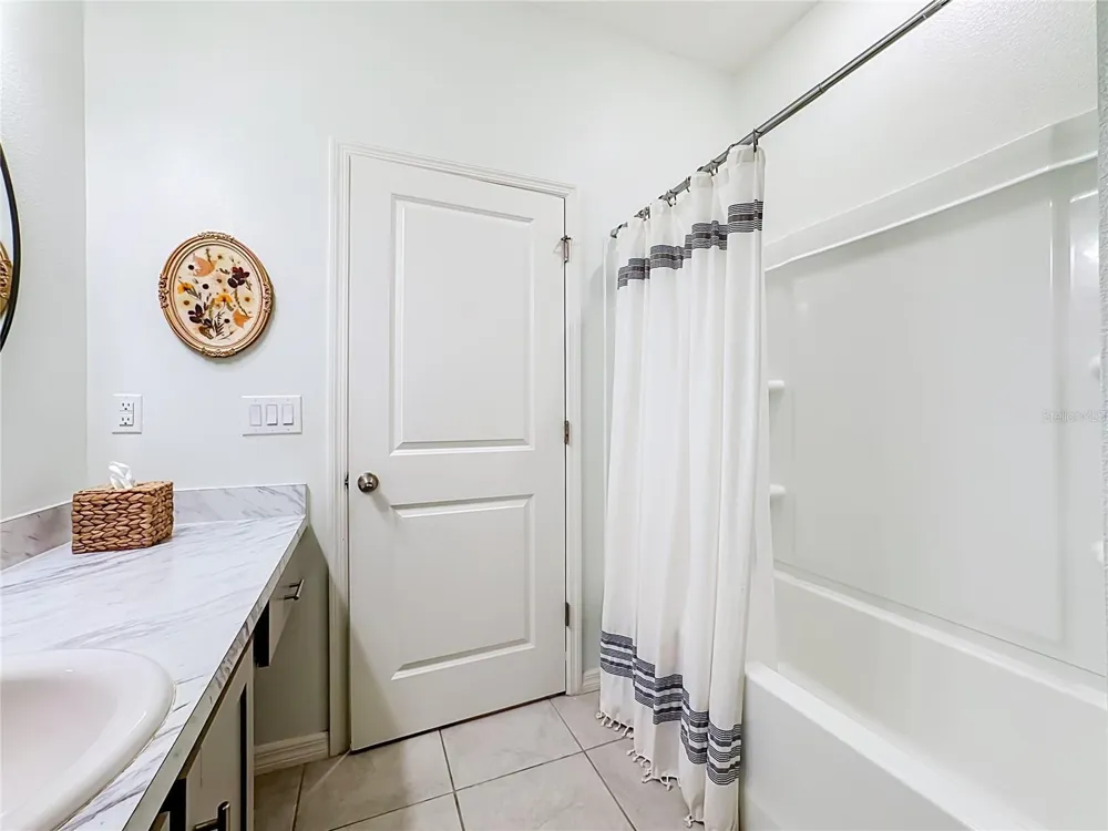 14210 59TH CIRCLE E Bradenton, FL 34211