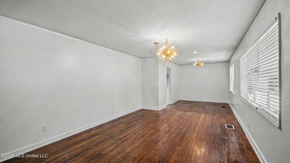 5473 Pine Lane Drive Jackson, MS 39211