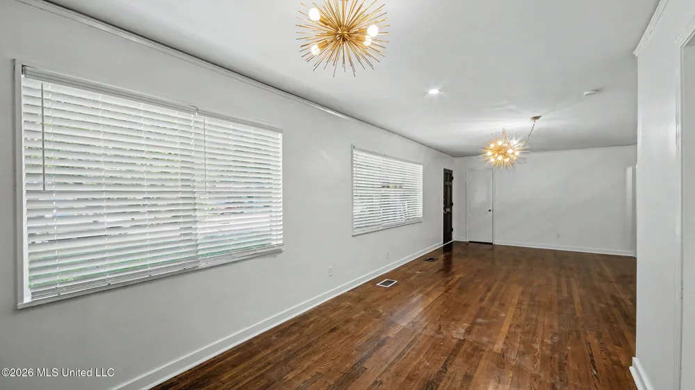 5473 Pine Lane Drive Jackson, MS 39211